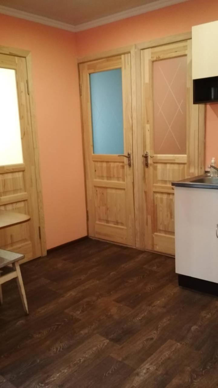 Частный Дом, Р-Н 3 Городской Больницы Cherkasy Bagian luar foto
